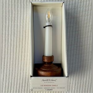 Hearth & Hand with Magnolia Flameless Christmas Window Candle Wood Base NWT